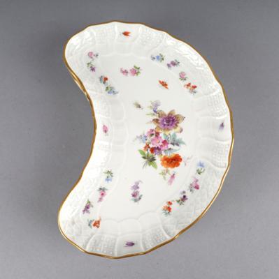 Meissen - 4 halbmondförmige Beilagenschalen, - Decorative Porcelain & Silverware