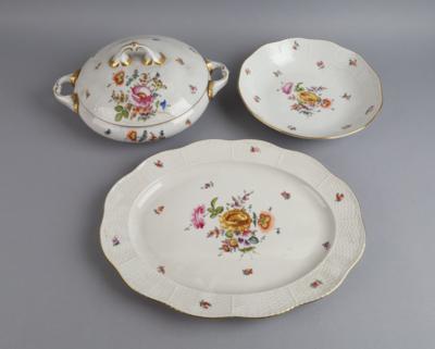 Herend Speiseserviceteile: - Decorative Porcelain & Silverware