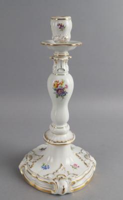 Einflammiger Kerzenleuchter mit Streublumen, Meissen 1924-1934, - Antiquariato