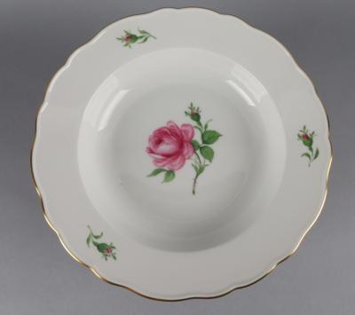 12 Suppenteller "Rote Rose", Meissen 2. Hälfte 20. Jh., - Antiquariato