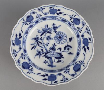 Meissen Zwiebelmuster - 7 Suppenteller, um 1850-88, - Starožitnosti