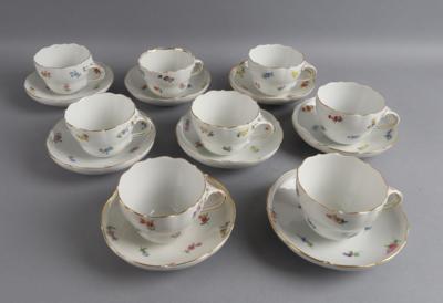 8 Kaffeetassen mit Untertassen "Gestreute Blümchen", Meissen 2. Hälfte 20. Jh., - Antiquariato