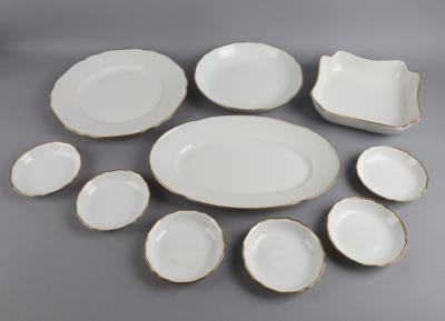 Augarten - 6 Kompottschalen Dm. 14 cm, 1 ovale, 1 runde Platte, 1 runde, 1 eckige Schüssel, - Decorative Porcelain & Silverware