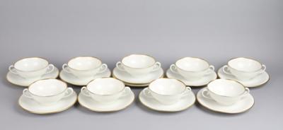 Augarten - 9 Bouillontassen mit 10 Untertassen, - Decorative Porcelain & Silverware
