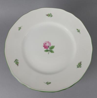 Augarten - 12 Speiseteller: - Decorative Porcelain & Silverware