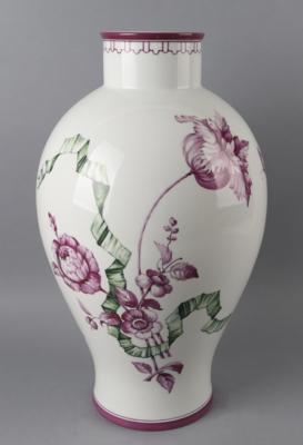 Paul Ludwig Troost, Vase mit Blütendekor, Porzellanmanufaktur Nymphenburg, nach 1919 - Antiquariato