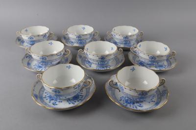 Herend - 8 Bouillontassen mit Untertassen, - Decorative Porcelain and Silverware