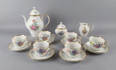 Augarten Kaffeeservice: - Decorative Porcelain & Silverware