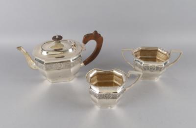Dreiteilige Sheffielder Teegarnitur, - Decorative Porcelain & Silverware