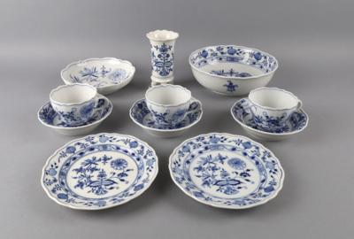 Serviceteile Zwiebelmuster, Meissen 20. Jh. - Decorative Porcelain & Silverware