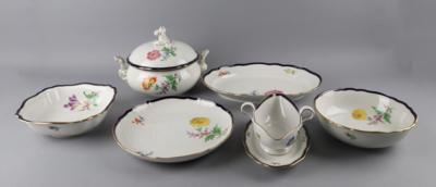 Speiseserviceteile mit Blumen Dekor, Meissen 2. Hälfte 20. Jh. - Antiquariato