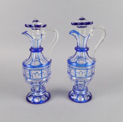 Paar Karaffen mit Stöpseln, - Decorative Porcelain & Silverware