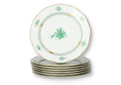 Herend - 7 Speiseteller, 1 Platzteller, - Decorative Porcelain & Silverware