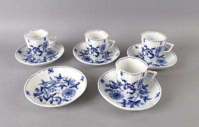 Meissen - 4 Tassen mit 5 Untertassen, um 1850-88, - A Tavola! Antiquariato