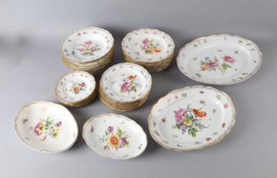 Meissen Speiseserviceteile: - Decorative Porcelain & Silverware