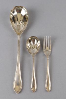 Umfangreiches Englisches/Sheffielder Dessertbesteck, - Decorative Porcelain & Silverware