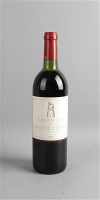 1982 Château Latour Premier Grand Cru Classé, Pauillac, Bordeaux, 100 Parker Punkte - Die große Oster-Weinauktion powered by Falstaff