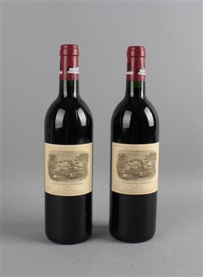 1994 Château Lafite-Rothschild Premier Grand Cru Classé, Pauillac, Bordeaux, 2 Flaschen - Die große Oster-Weinauktion powered by Falstaff