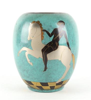 Dinanderie vase on wooden base, WMF Ikora, Geislingen, c. 1926, - Jugendstil e arte applicata del XX secolo