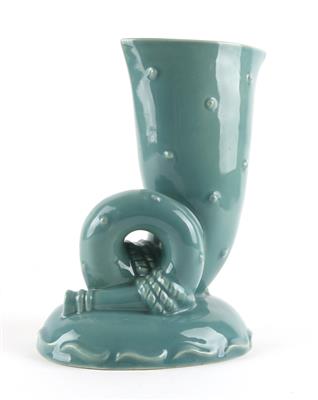 Vally Wieselthier, Vase in Form eines Füllhorns, - Jugendstil und Kunsthandwerk des 20. Jahrhunderts