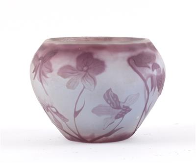 kleine Vase mit Orchideen, Emile Gallé, Nancy, um 1910 - Secese a umění 20. století