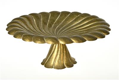 A brass centrepiece, c. 1920 - Jugendstil and 20th Century Arts and Crafts