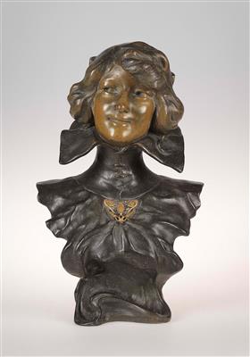 A bust of Sarah Bernhardt, France, c. 1920 - Jugendstil e arte applicata del XX secolo