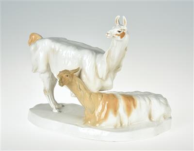 Otto Pilz (1876-1934), a large lama group, designed c. 1905, executed by Meissen Porcelain Factory, c. 1934 - Jugendstil e arte applicata del XX secolo