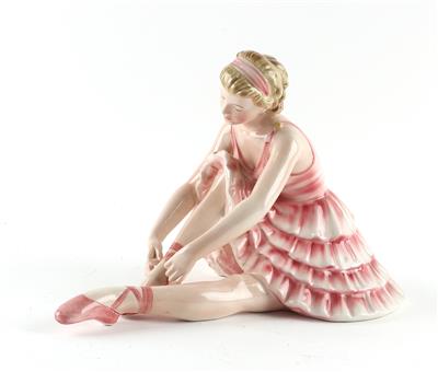 Stephan Dankon, Ballerina, Modellnr. 2105, Fa. Keramos, Wien, um 1950 - Jugendstil e arte applicata del XX secolo