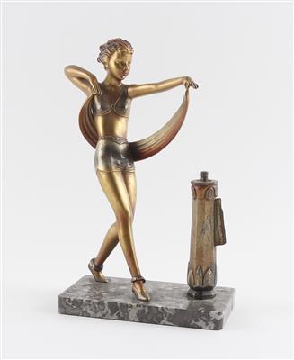 Tänzerin in der Art von Joseph Lorenzl mit einem Feuerzeug - Jugendstil e arte applicata del XX secolo