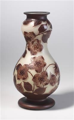 Vase mit Blumendekor, Johann Lötz Witwe, Klostermühle, um 1923 - Secese a umění 20. století