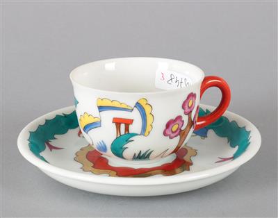 Franz von Zülow, kleine Tasse mit Untertasse in grotesker Bemalung, Dekornummer: 5150, auf Form Nr. 1 von Michael Powolny, Entwurf: 1924/25, - Jugendstil e arte applicata del XX secolo