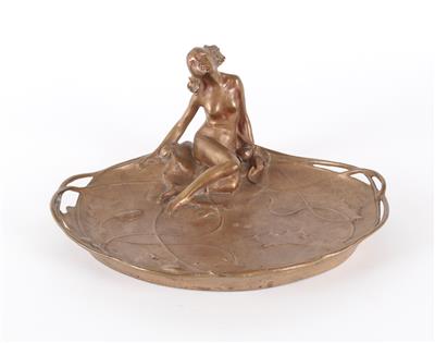 Rubin, Bronzeaufsatz mit sitzendem Frauenakt, um 1900 - Secese a umění 20. století