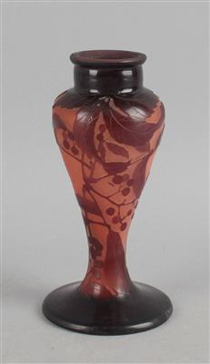 Vase mit Eberesche, Emile Gallé, Nancy, 1920er Jahre - Secese a umění 20. století