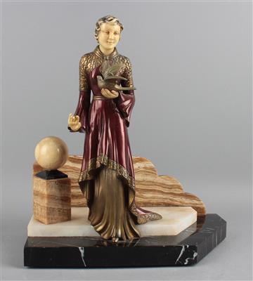 Art Déco Set (Schreibset) mit einer Frauenfigur in historischem Kostüm mit einer Taube, um 1920/30 - Jugendstil and 20th Century Arts and Crafts