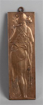 Relief einer antikisierenden Frauenfigur, um 1900/20 - Jugendstil and 20th Century Arts and Crafts