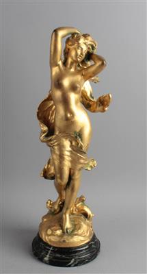Weibliche Allegorie, wohl Hippolyte Francois Moreau, Frankreich, um 1900 - Jugendstil and 20th Century Arts and Crafts