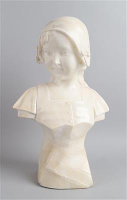 Mädchenbüste aus Marmor, um 1900/20 - Secese a umění 20. století