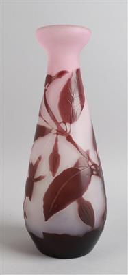 Vase mit Fuchsien, Emile Gallé, Nancy, um 1905-10 - Secese a umění 20. století