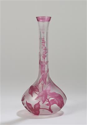 Vase "Calystegia sepium", Val St. Lambert, um 1900/1910 - Kleinode des Jugendstils und angewandte Kunst des 20. Jahrhunderts