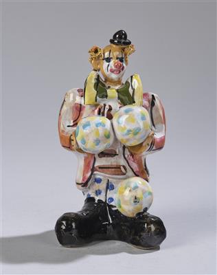 Clown aus Keramik mit drei Bällen - Kleinode des Jugendstils & Angewandte Kunst des 20. Jahrhunderts