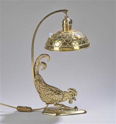 Tisch- bzw. Kaminlampe aus Messing mit einem Hahn, Entwurf: um 1920 - Jugendstil and 20th Century Arts and Crafts