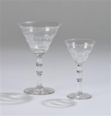 Stengelglas und Fußschale, in der Art von Otto Prutscher, Entwurf: um 1907, wohl Meyr's Neffe, Wien - Jugendstil e arte applicata del XX secolo