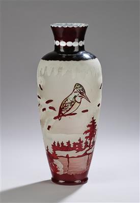 Vase mit Vogel in einer beschneiten Waldlandschaft, wohl Salomon Reich, Krásno nad Becvou, um 1925/30 - Jugendstil e arte applicata del XX secolo