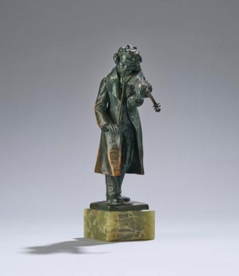 A. Titze (active in Vienna, beginning of the 20th century), bronze sculpture: Ludwig van Beethoven playing the violin, designed in around 1910/20 - Secese a umění 20. století