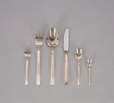 Otto Prutscher, a 33-piece “thread” silver cutlery set, designed in around 1920, executed by Alexander Sturm, Vienna, as of May 1922 - Secese a umění 20. století