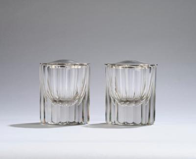 A pair of glass containers with silver cover by Alfred Pollak, Vienna/Prague, by May 1922 - Jugendstil e arte applicata del XX secolo