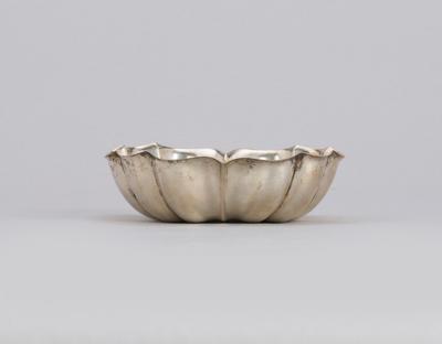 A silver bowl, Alexander Sturm, Vienna, as of May 1922 - Jugendstil e arte applicata del XX secolo