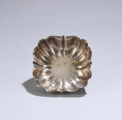 A square-shaped silver bowl with rounded folds, Alexander Sturm, Vienna, after May 1922 - Jugendstil and 20th Century Arts and Crafts