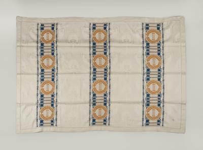 A large tablecloth with ornamental decoration, probably Germany, c. 1900 - Jugendstil e arte applicata del XX secolo